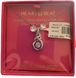 Earring & necklaceet