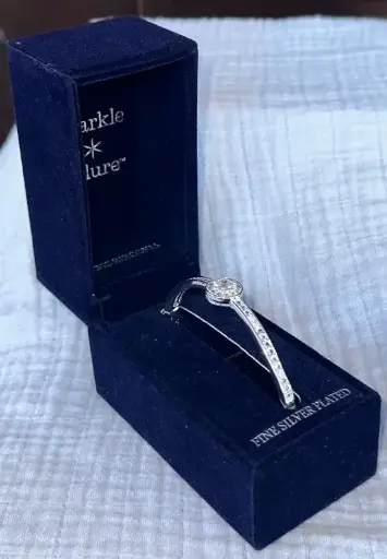 Fine silver plated bangle